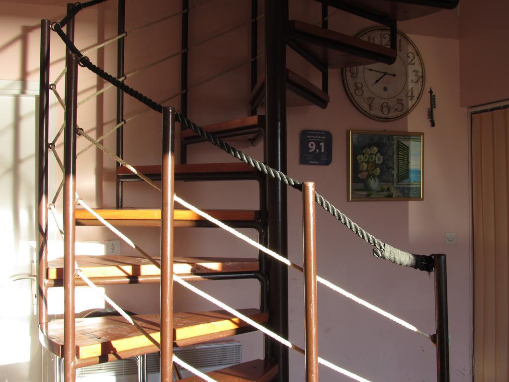 Apartments Renjak Sukosan Bagian luar foto